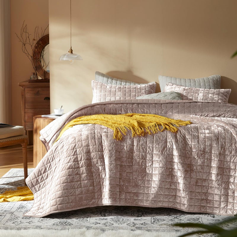 LEAONME Velvet Quilt Oversized California King-120''x120'', Lightweight Dusty Pink Comforter Set with 2 Pillow Shams, Oversized Bedspread Coverlet Quilted Bedding Set for All Season - Image 1