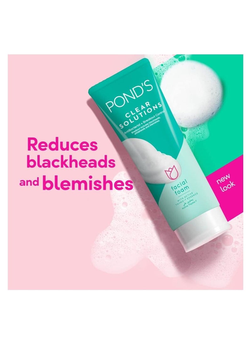 Pond's - Clear Solutions Anti-Bacterial + Oil Control Facial Scrub - 100g - Image 1