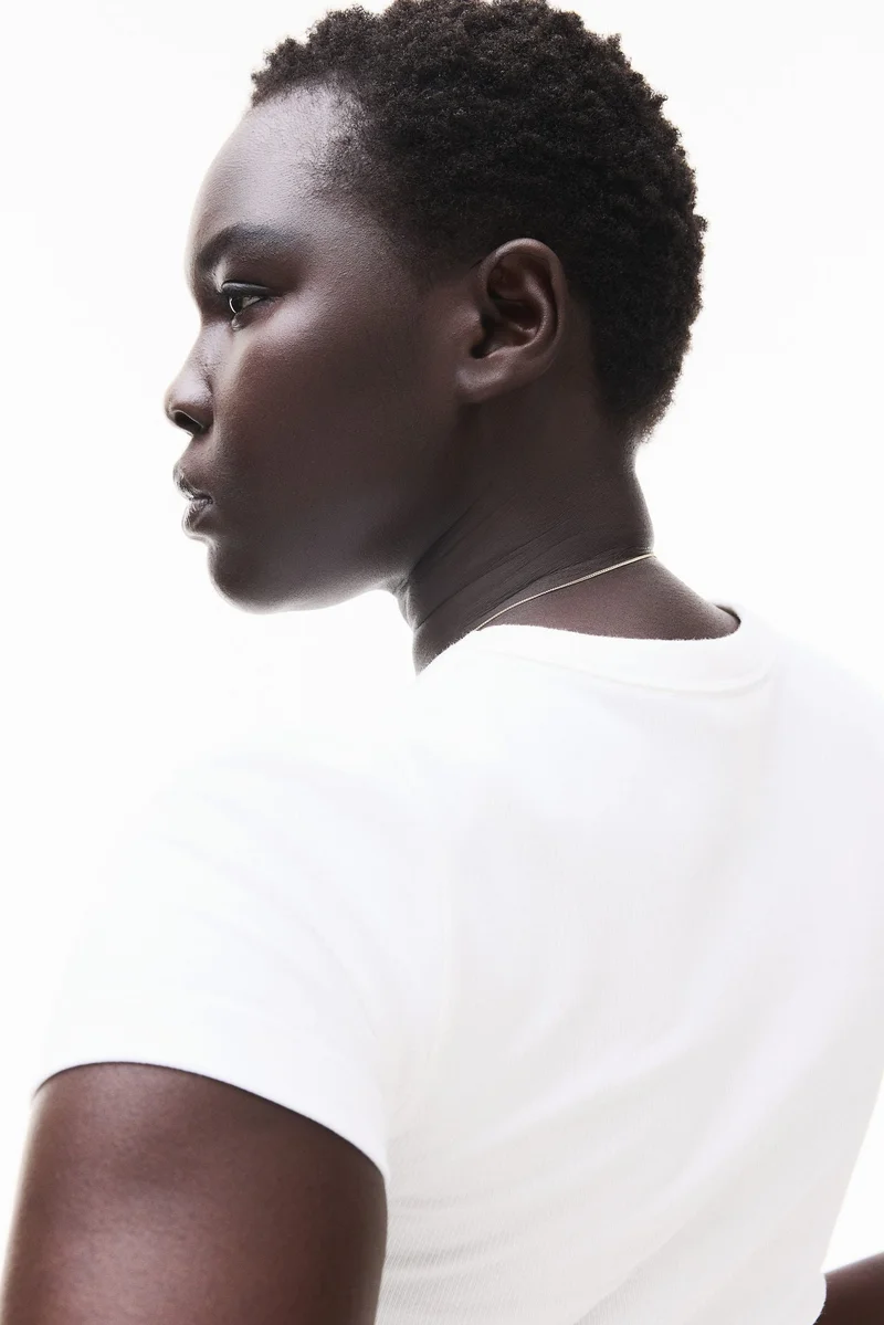 اتش اند ام -