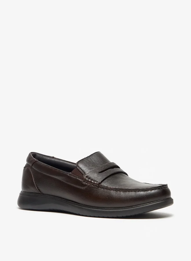 ال بي ال من شو اكسبرس Men's Solid Slip-On Loafers