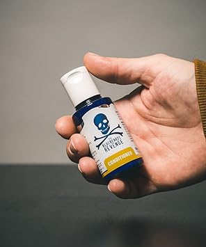 The Bluebeards Revenge Conditioner For Men Vegan Friendly Conditioner Repairs and Rehydrates Dry Damaged Hair Sulfate and Paraben Free 50ml - Image 4