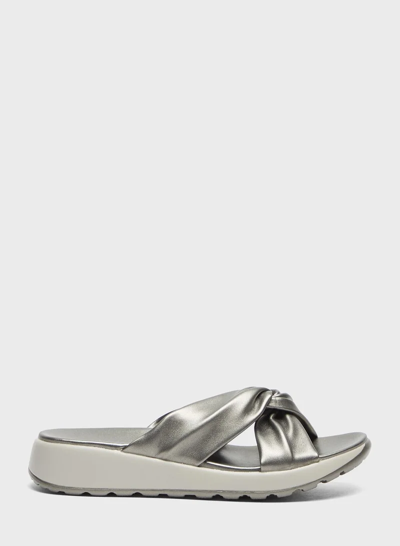 Le Confort Cross Strap Wedge Sandals