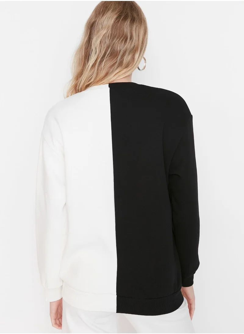 trendyol Colorblock Printed Sweatshirt
