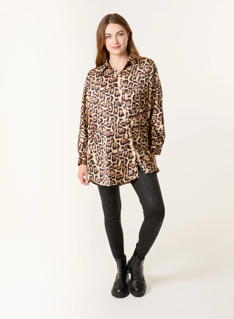 بلو فانيلا قميص بطبعة جلد الفهد