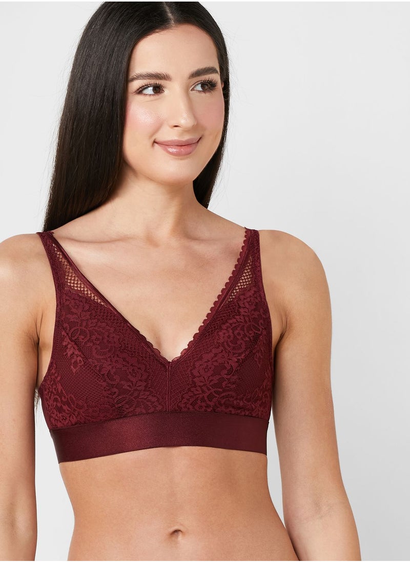 hunkemoller - Lace Plunge Neck Bra - Image 1