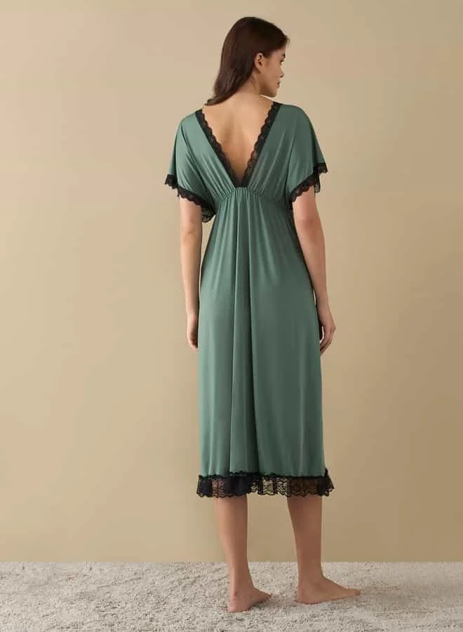 سبلاش فيڤ Night Dress with V-neck and Short Sleeves