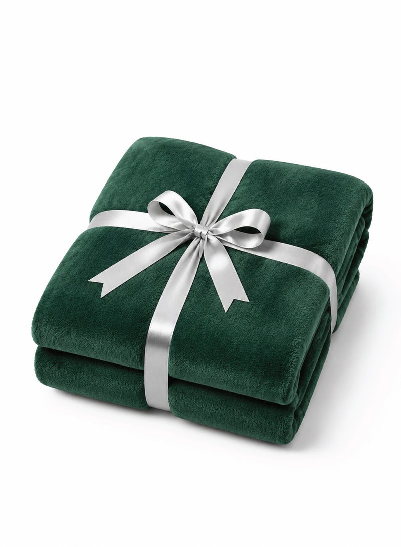 Elega Decor Flannel Blanket – Single (150x200 cm) | Solid Dark Green | Ultra-Soft, Lightweight & All-Season Comfort - Image 1