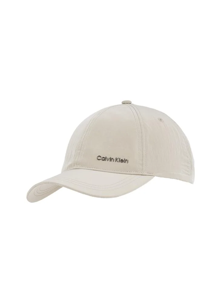 كالفن كلاين Mercerized Baseball Curved Peak Cap