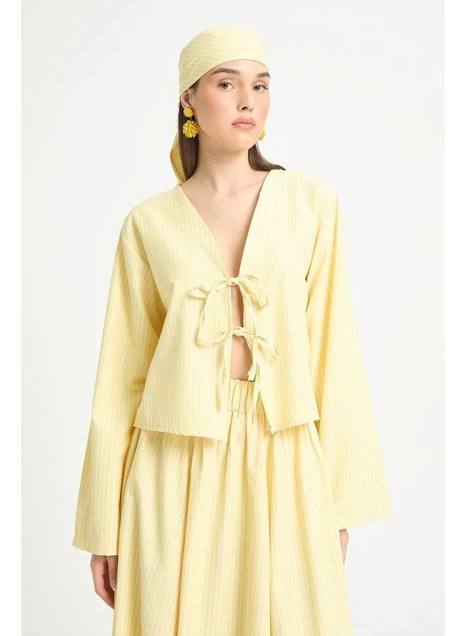 mina aise Yellow Striped Poplin Fabric Front-Tied Blouse 29276.