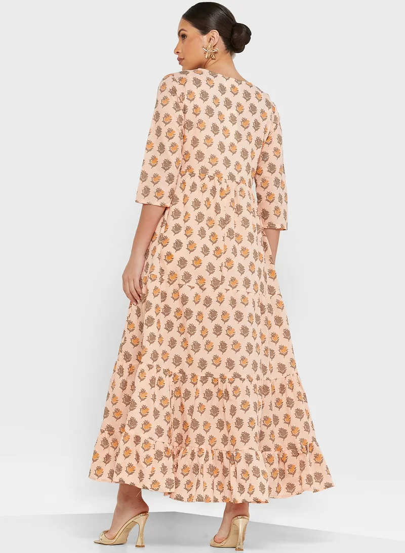 ARABIAN CLOSET V-Neck Embroidered Jalabiya
