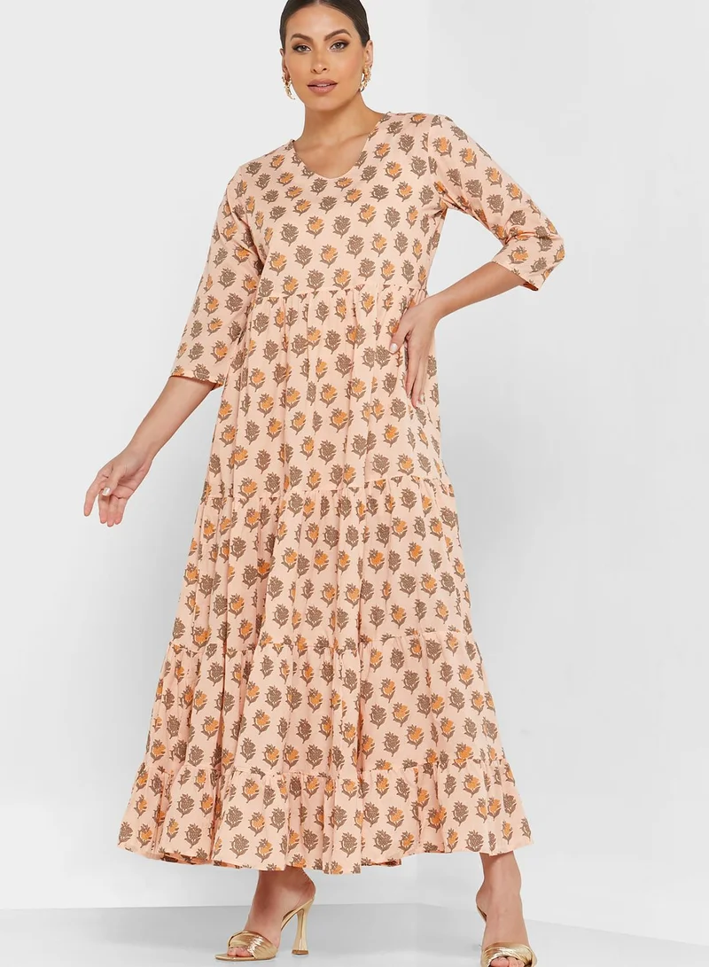 ARABIAN CLOSET V-Neck Embroidered Jalabiya