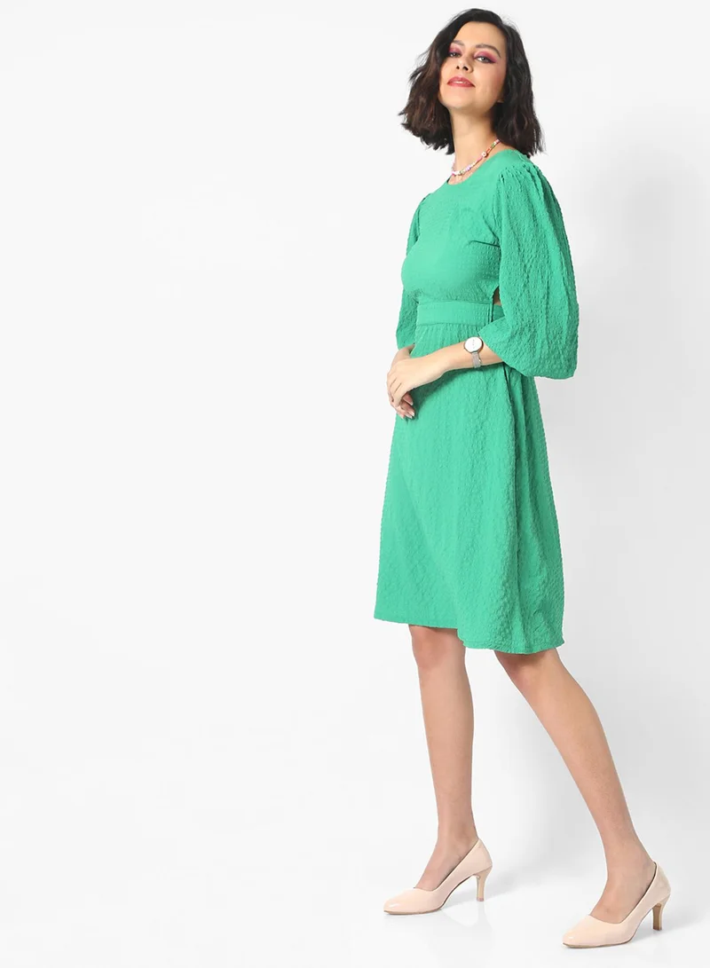 PINACOLADA PINACOLADA Women's Solid Green Quarter Sleeve Knee Length Regular Fit Dress For Casual Wear | Crewneck Dress Crafted With Comfort Fit And High Performance For Everyday Wear