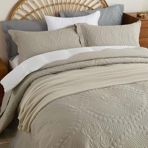 EVENHUG Oversized King Bedspreads California King Quilt Set with Pillow Shams Extra Wide Large King Size Quilts Lightweight Coverlet Bedding Sets Taupe 120"x120" - Image 5