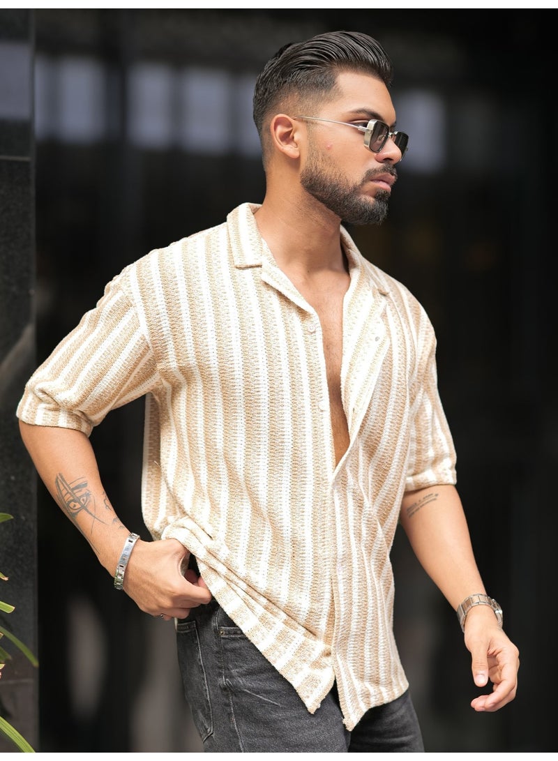 مانياك قميص رجالي واسع مخطط بنصف كم وياقة بيج - Image 3