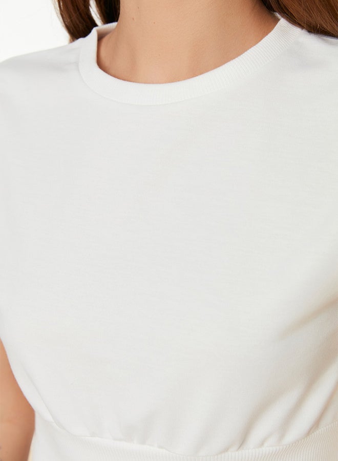 trendyol Ecru Fitted Crew Neck Low Sleeve Thin Knitted Blouse - Image 4