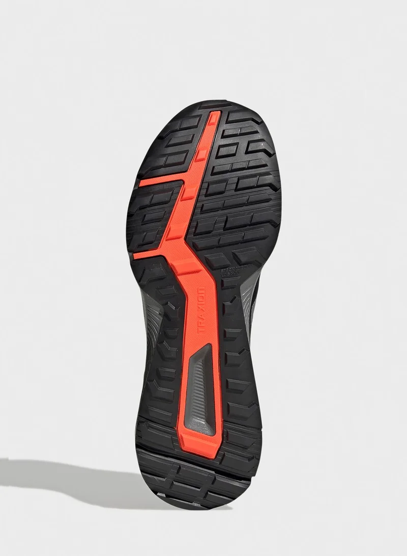 adidas حذاء تيركس سولسترايد