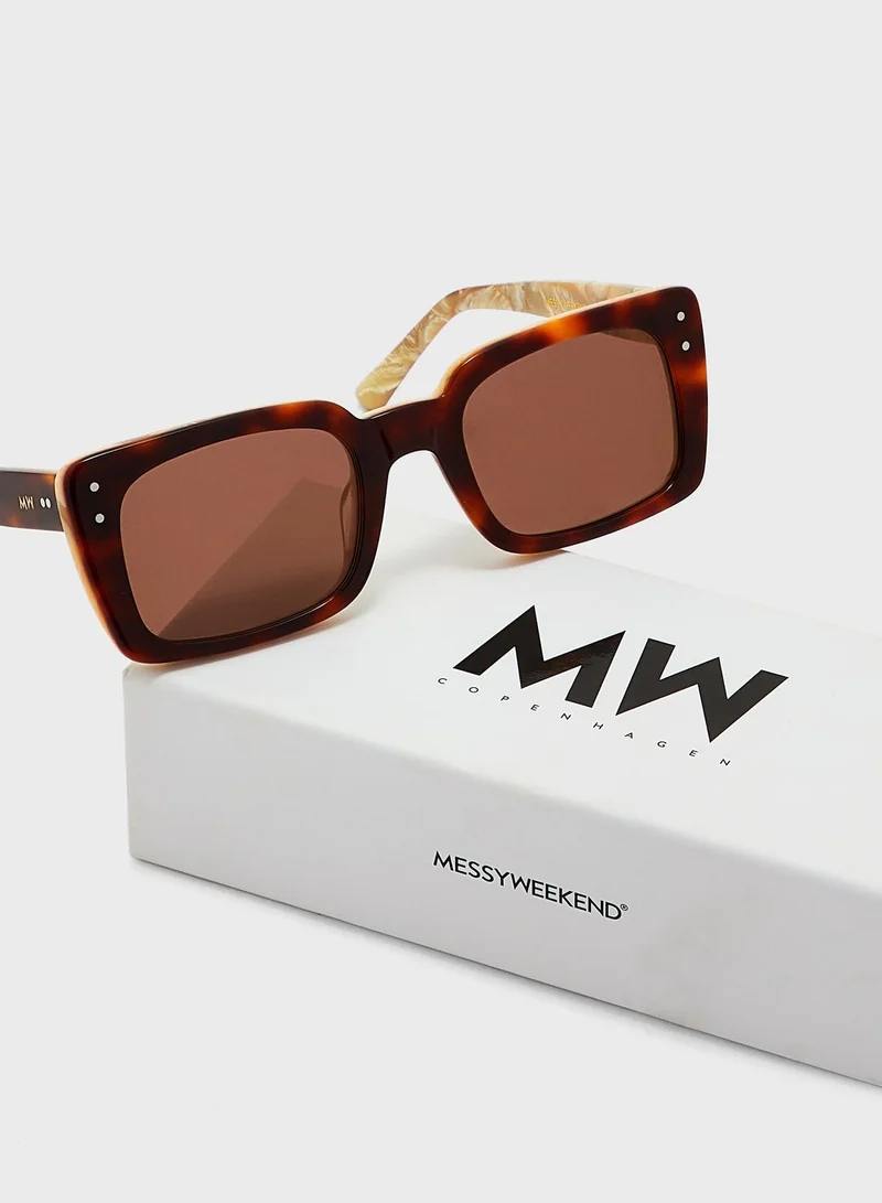 MESSYWEEKEND Anna Shape Sunglasses