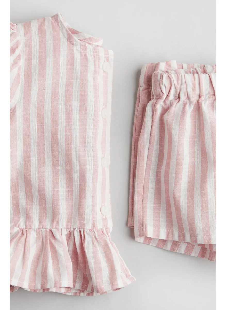 H&M 2-Piece Blouse And Shorts Set