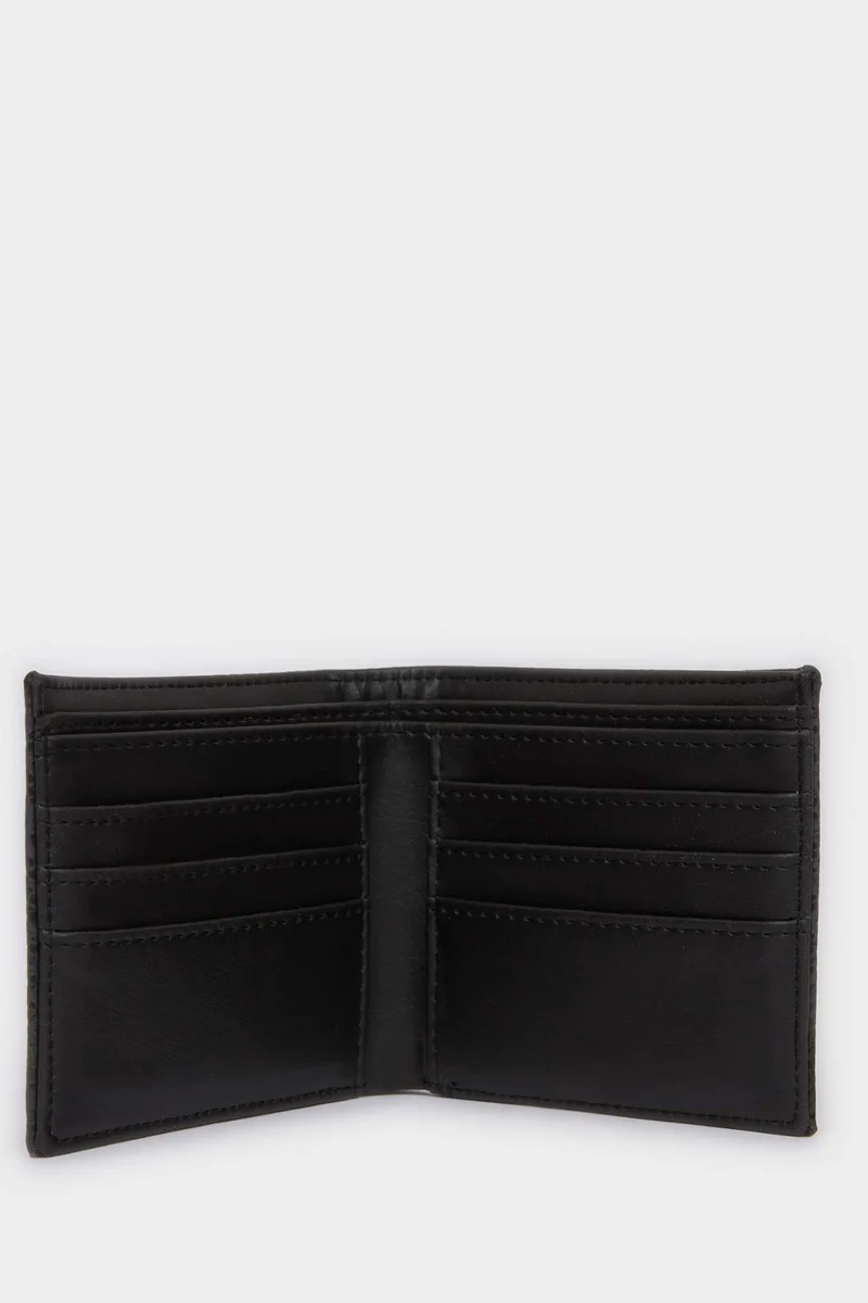ديفاكتو Man Faux Leather Wallets