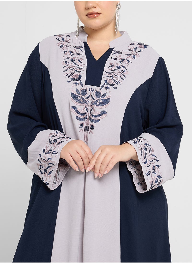 Khizana فستان بتدرج لونين  - Image 3