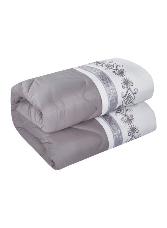 Hours Horse 8-piece king-size comforter set, embroidered with a modern and distinctive pattern  - Image 2