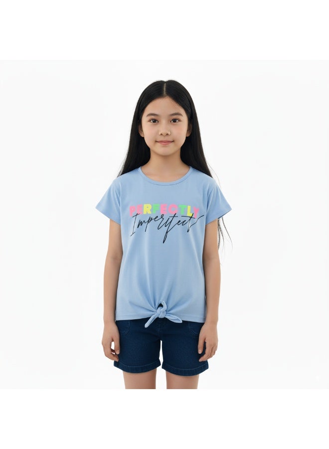 جوانا تي شيرت فتيات بربطة أمامية برقبة دائرية وأكمام قصيرة بطبعة "مثالية رغم العيوب" - أزرق - Image 1