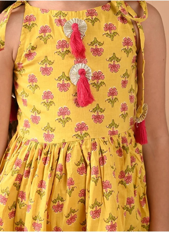 LILPICKS Yellow Kurta Set Straight Fit made from Cotton featuring Self Design design and Round Neck neckline - Perfect for Festive!