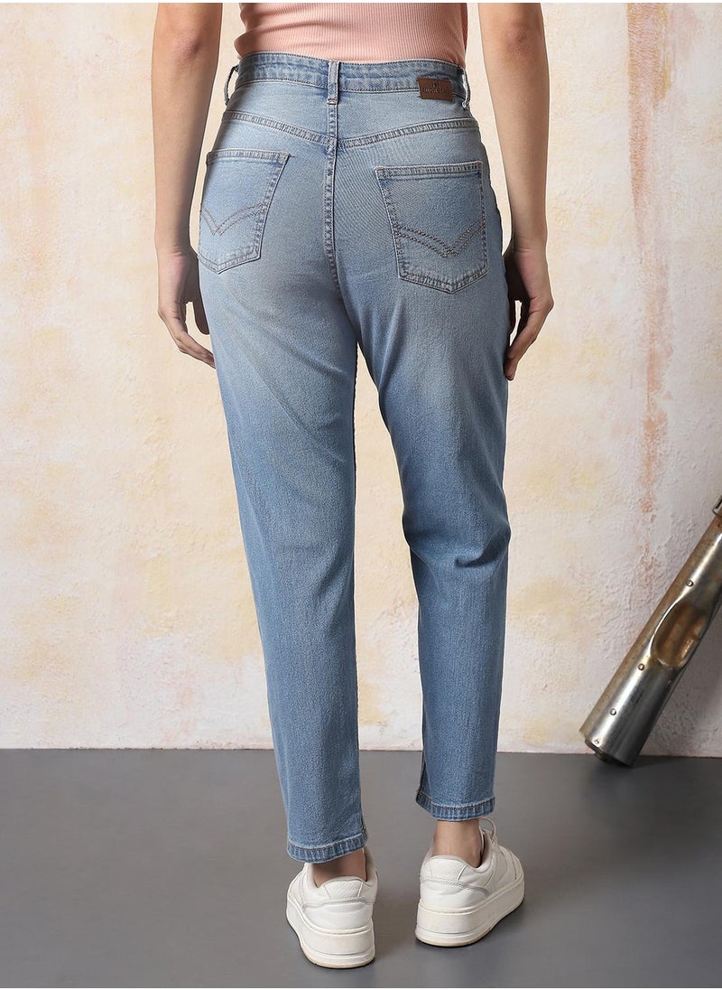 HIGH STAR - Stay effortlessly stylish with this comfortable Blue Mom Jeans Washed design crafted from 98% cotton and 2% elastane with Button closure. - Image 1