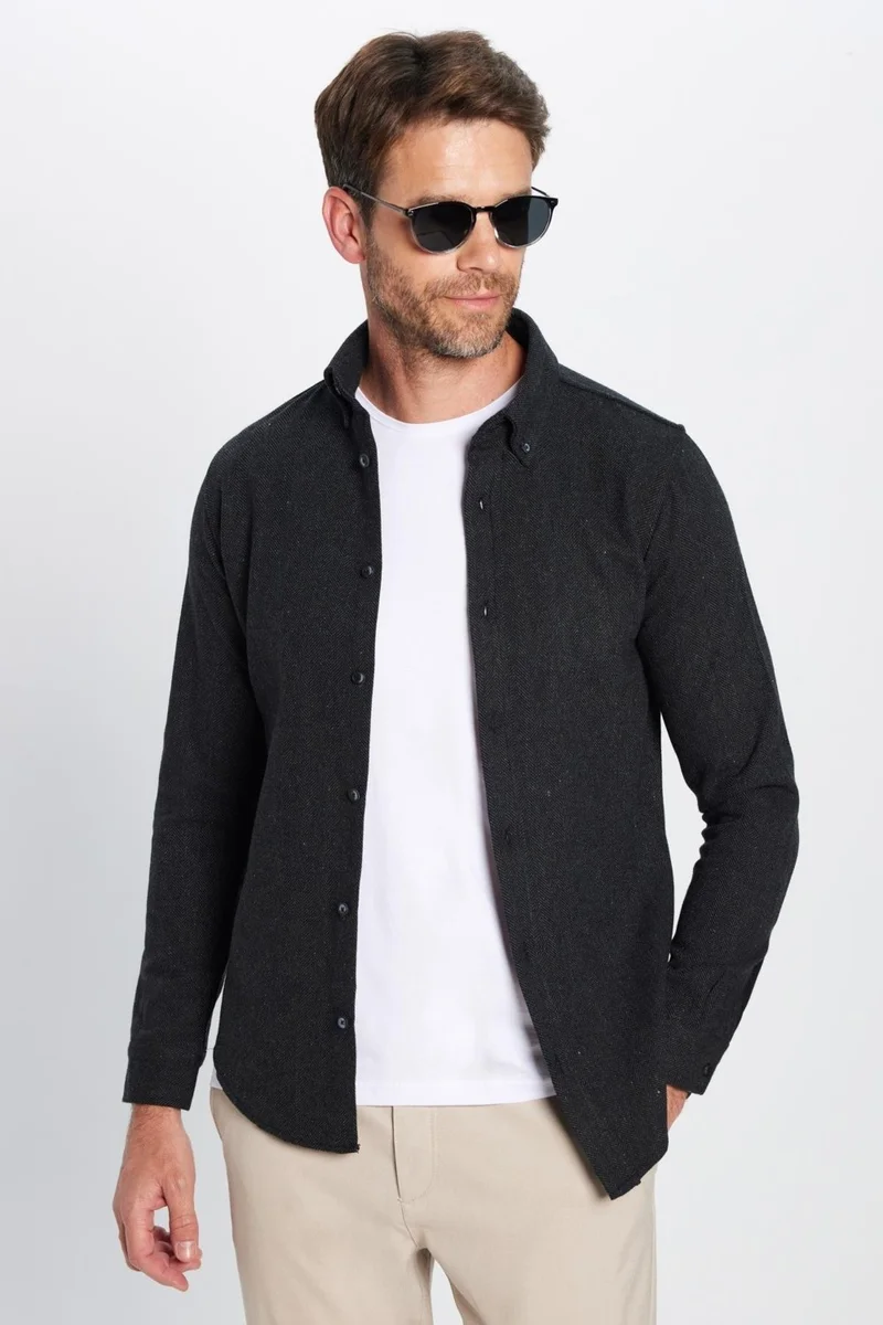 Tudors Men's Slim Fit Slim Fit Lumberjack Black Button-down Collar Plain Winter Shirt