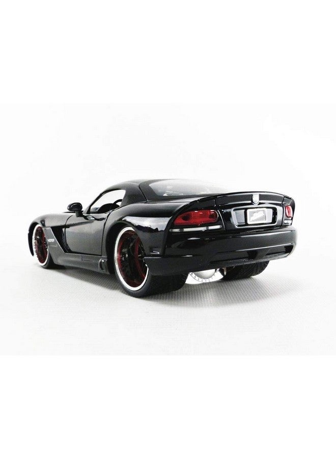 Jada Toys Fast & Furious 1:24 Letty's Dodge Viper SRT10 Die-Cast Car, Toys for Kids and Adults,Black - Image 4