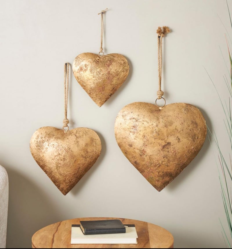 THOR INSTRUMENTS Antique Style Hangings Heart-Shaped Iron Ornament with Golden Antique Finish, 3D Sign with Hanging Love Symbol with Golden Finish and Heart Bell, Wall Art for Home Indoor Outdoor (4,4.5,6 Inch) - Image 4