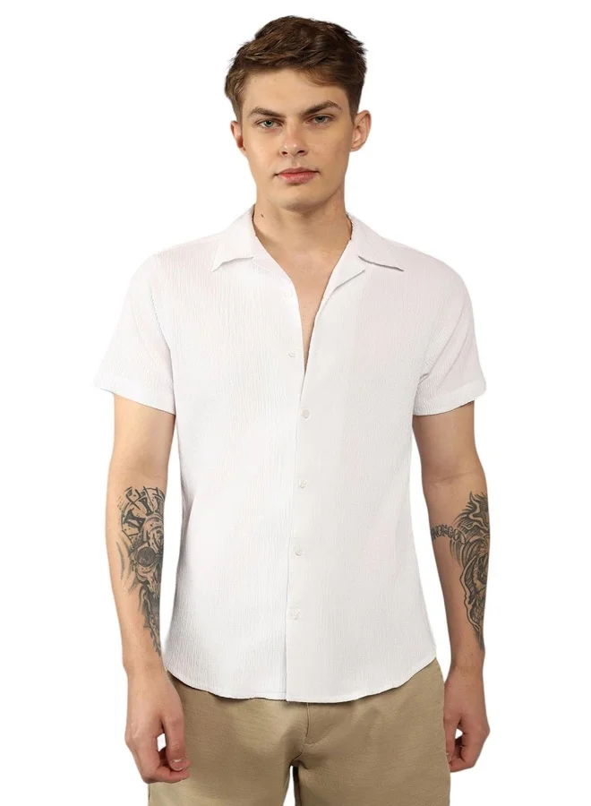 دينيس لينغو Relaxed Fit White Popcorn Collared Neck Shirt