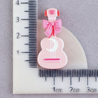 Miniature DIY Dollhouse Accessory Kit 3# Guitar (Modern) - pzsku/Z20D72DE07BE12E3684ECZ/45/1746230650/6b636b37-c78d-4464-966e-2e2695817f5f