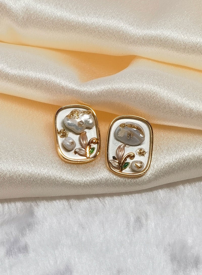 أقراط لؤلؤية مستطيلة مزينة باللؤلؤ أقراط زهور مصنوعة يدويًا أقراط أزياء فريدة من نوعها - Image 1