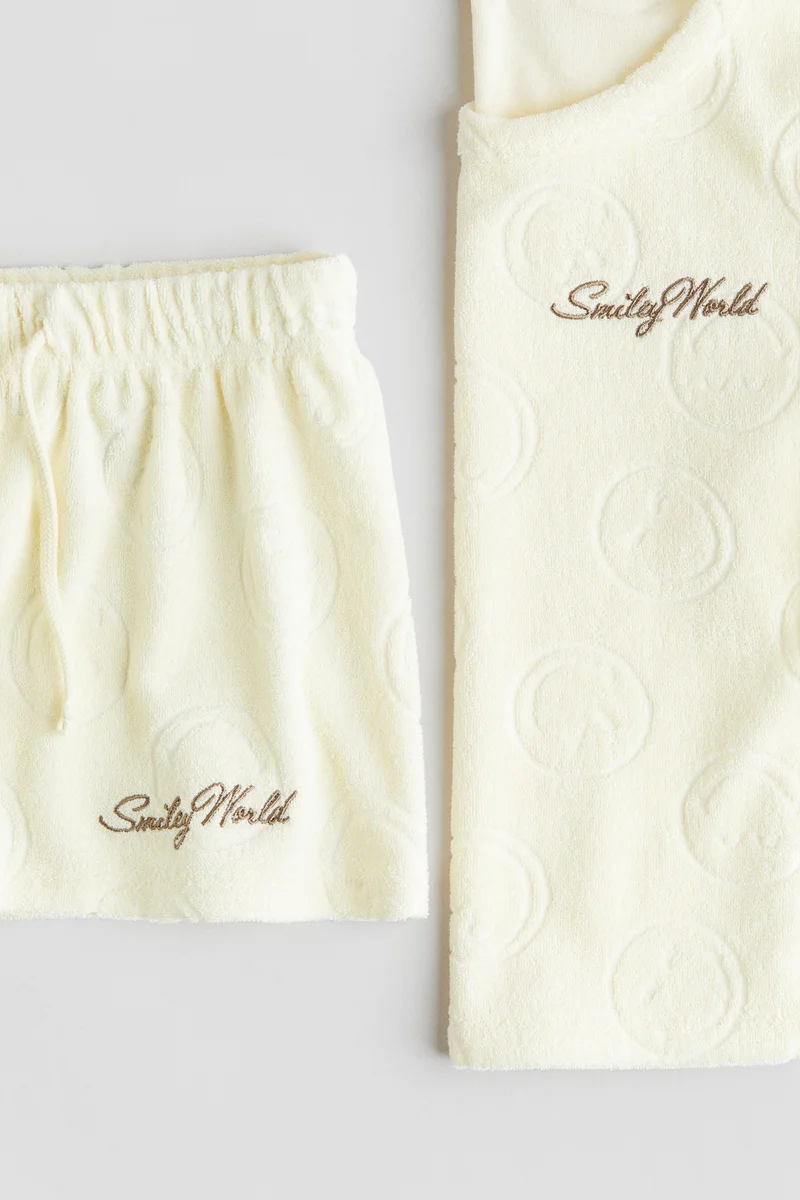 اتش اند ام طقم تيري بتفاصيل مطرزة - عبوة من قطعتين