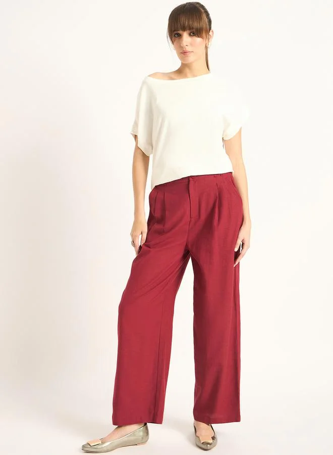 Femmella Femmella Solid Dual Button Detail Pleated Straight Pants