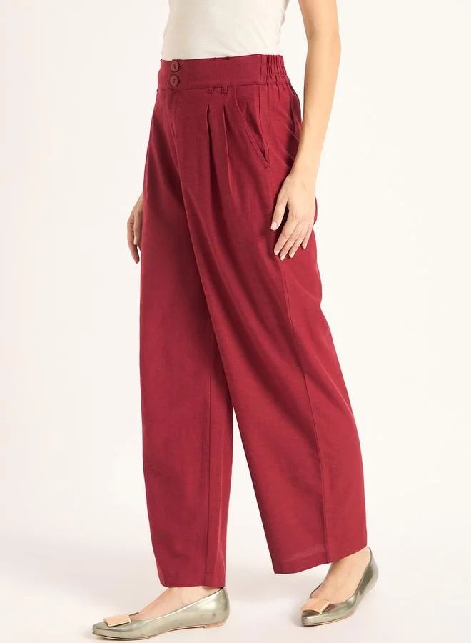 Femmella Femmella Solid Dual Button Detail Pleated Straight Pants