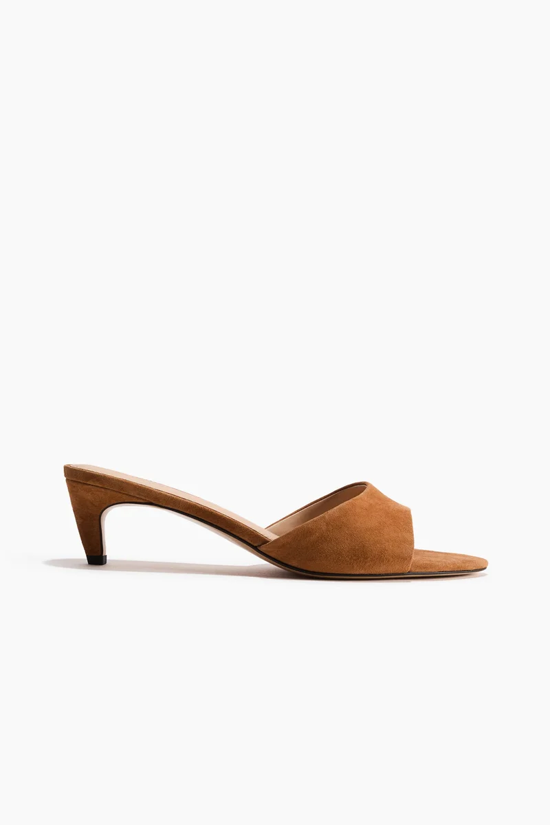 Kitten-heeled suede mules