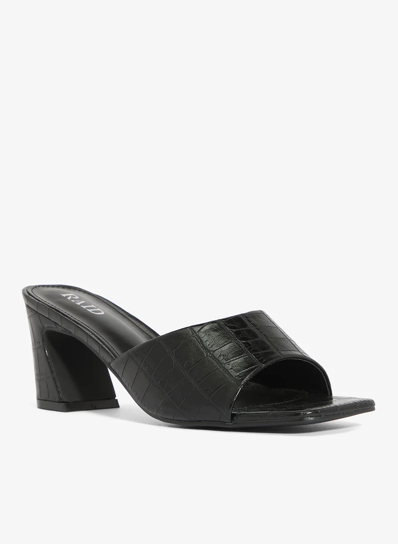 ريد Saanvi Heeled Sandals