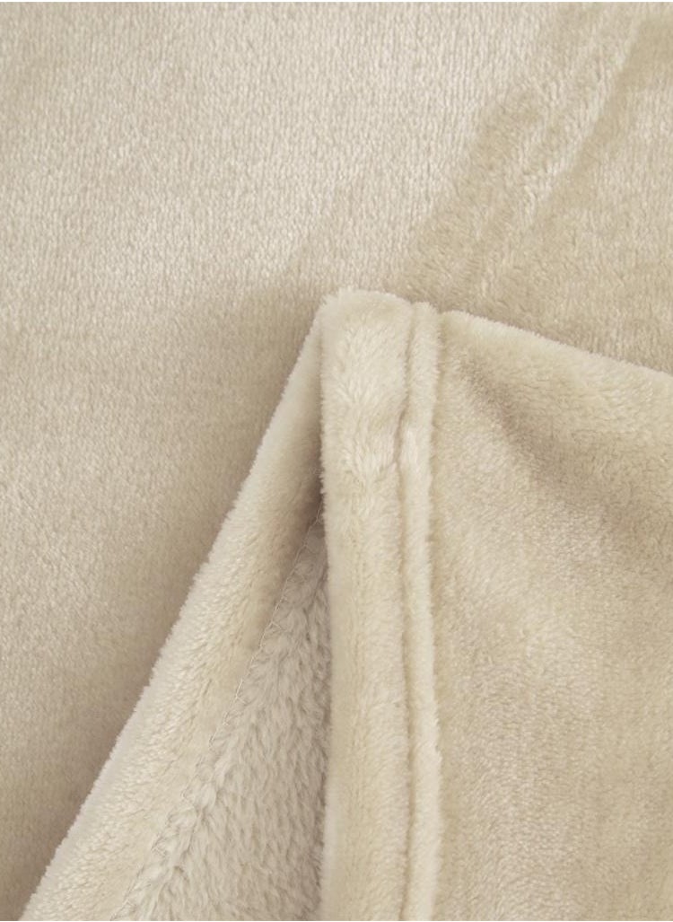 Sleep x Factory Light and soft fleece blanket  - Image 5