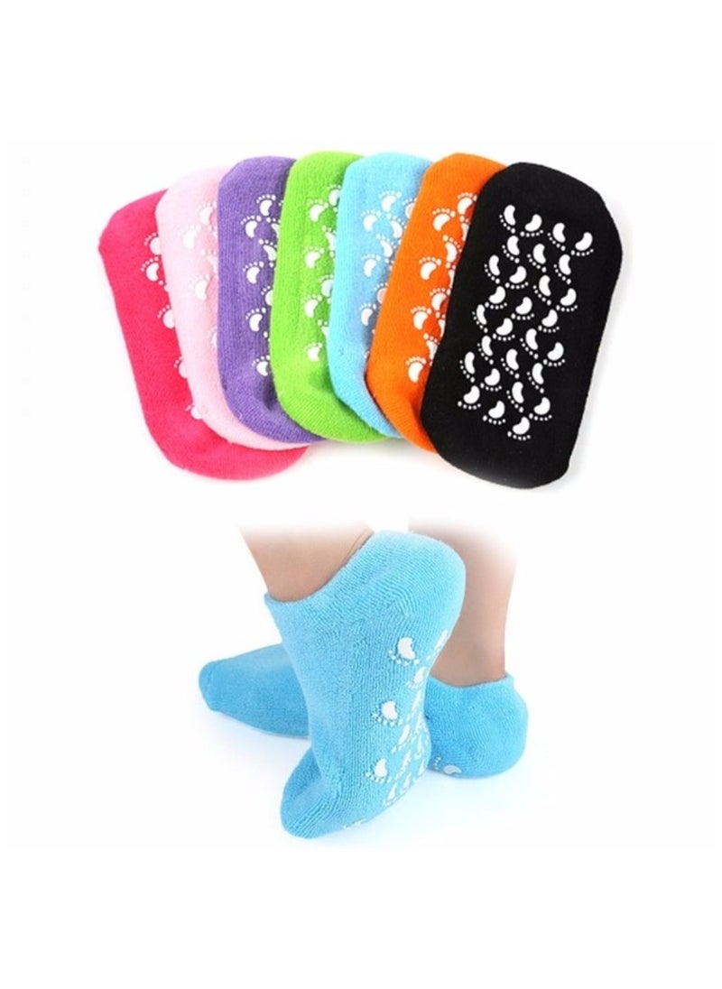 Generic Pair of Gel Socks For Treatment And Moisturizing - Random Color 