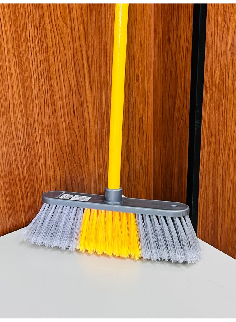 بيسبل مكنسة أرضية داخلية مع عصا | شعيرات ناعمة لتنظيف الغبار والأوساخ لجميع أنواع الأرضيات | موديل BB2131 - Image 1