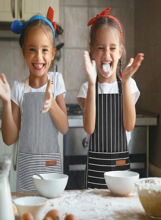 XLSXEXCL مريلة أطفال مخططة من XLSXEXCL، عبوة من قطعتين، مزودة بجيبين، مريلة أطفال لطيفة للأولاد والبنات، مريلة طهاة قابلة للتعديل للطبخ والتنظيف والرسم (لاصق + أسود، 45 × 50 سم) - Image 5