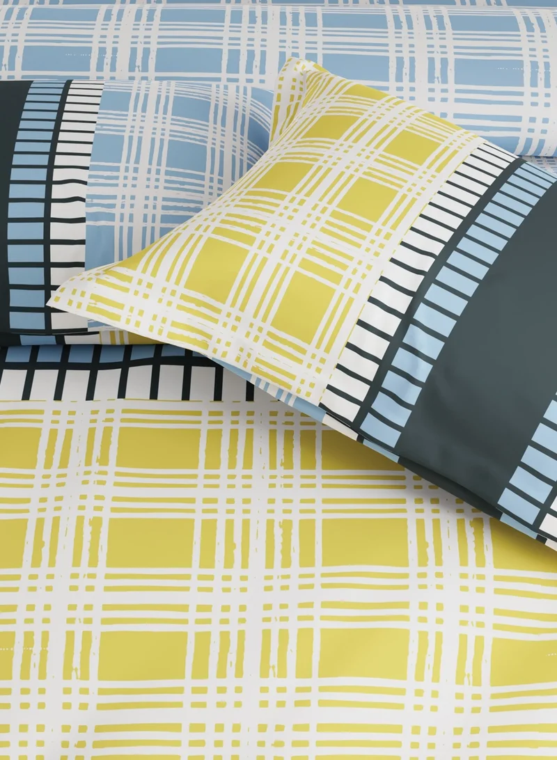 UNITED COLORS OF BENETTON United Colors of Benetton 210 TC Super King Bedsheet with 2 Pillow covers Multi