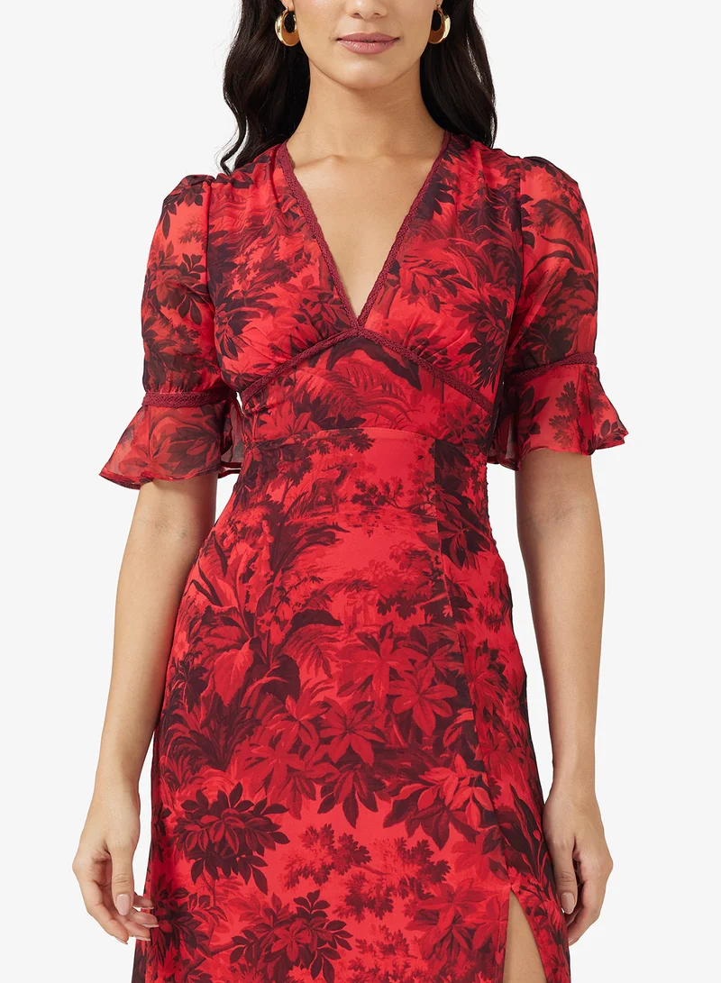 Hope & Ivy Frill Sleeve Thigh Split Open Back with Lace Trim Maxi Dress