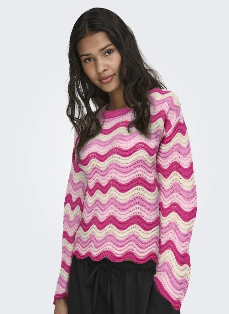 اونلي كنزة بياقة دائرية وأكمام طويلة بتصميم موجي من أونلاسا