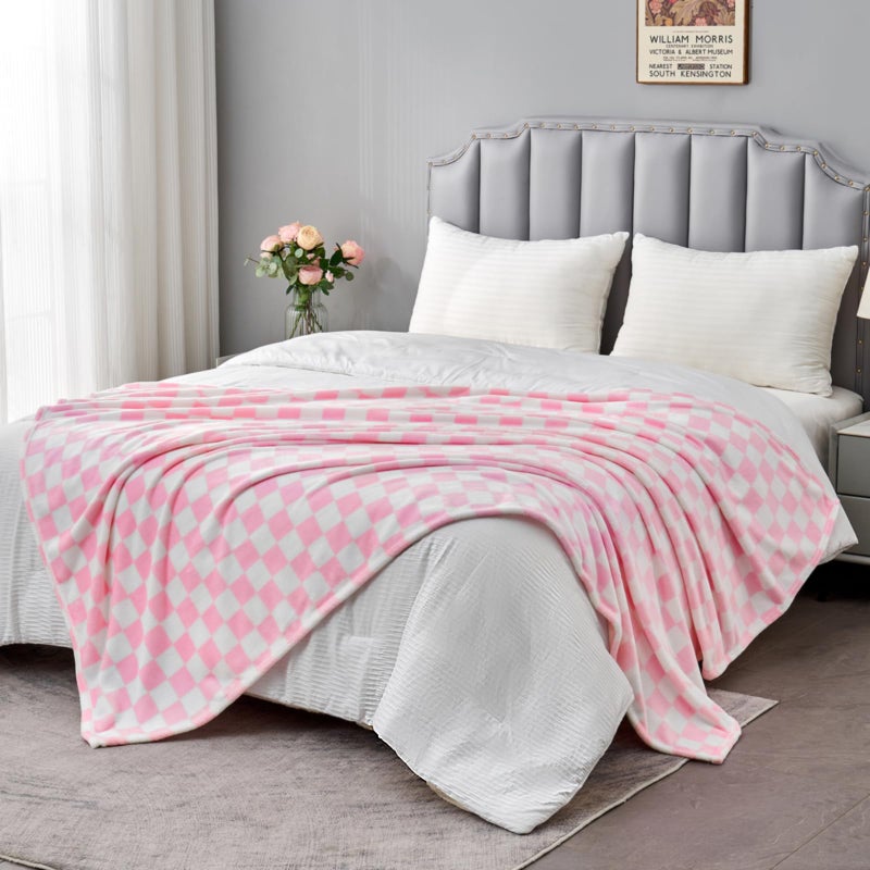 Edenleaf Pink Checkered Blanket, Ultra Soft Fleece Checkered Throw Blankets for Couch Bed and Travel, Luxury Throws for All Seasons, 50x60 Inch, Pink - Image 3