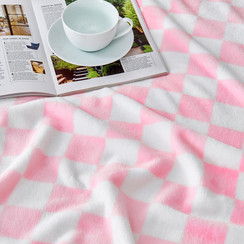 Edenleaf Pink Checkered Blanket, Ultra Soft Fleece Checkered Throw Blankets for Couch Bed and Travel, Luxury Throws for All Seasons, 50x60 Inch, Pink - Image 5