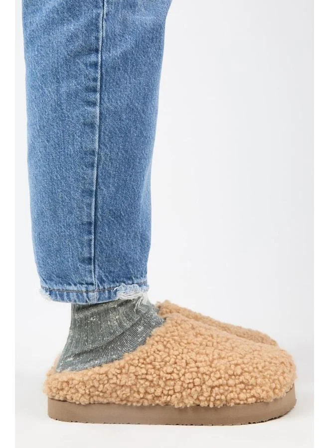 (Orlina) Women's Tedy Sabo Platform Caramel Slipper.