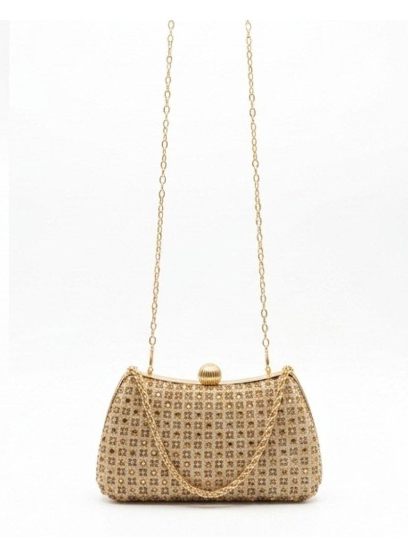 Women's handbag and crossbody bag adorned with sparkling crystal rhinestones and sequins; a perfect handbag for weddings and proms. - Image 3